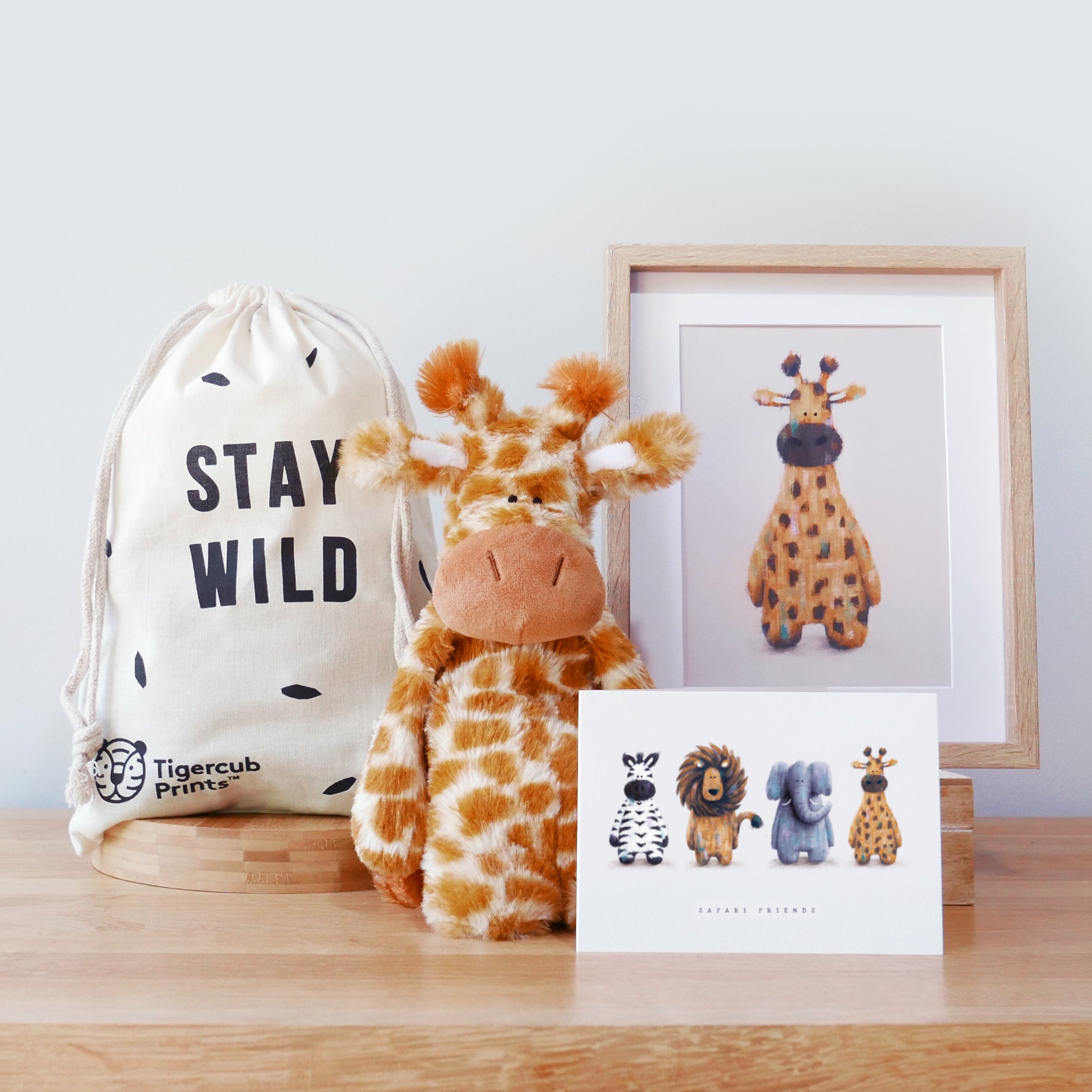 Giraffe gift set - Gender neutral baby gift set